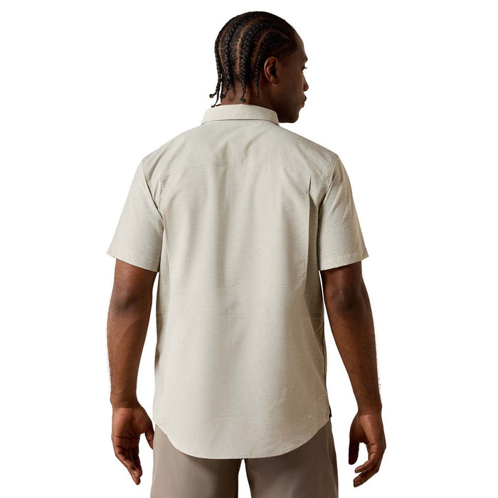 Ariat Men's VentTek Fitted Outbound Short Sleeve Shirt
