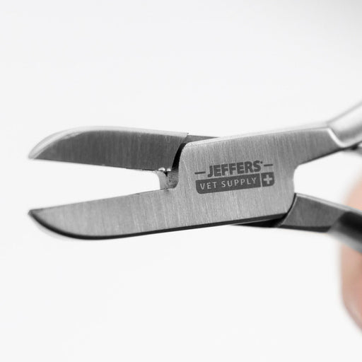 Jeffers Rust - Resistant Pig Tooth & Tail Nippers - JIN1 - 5½"L - Each - 2