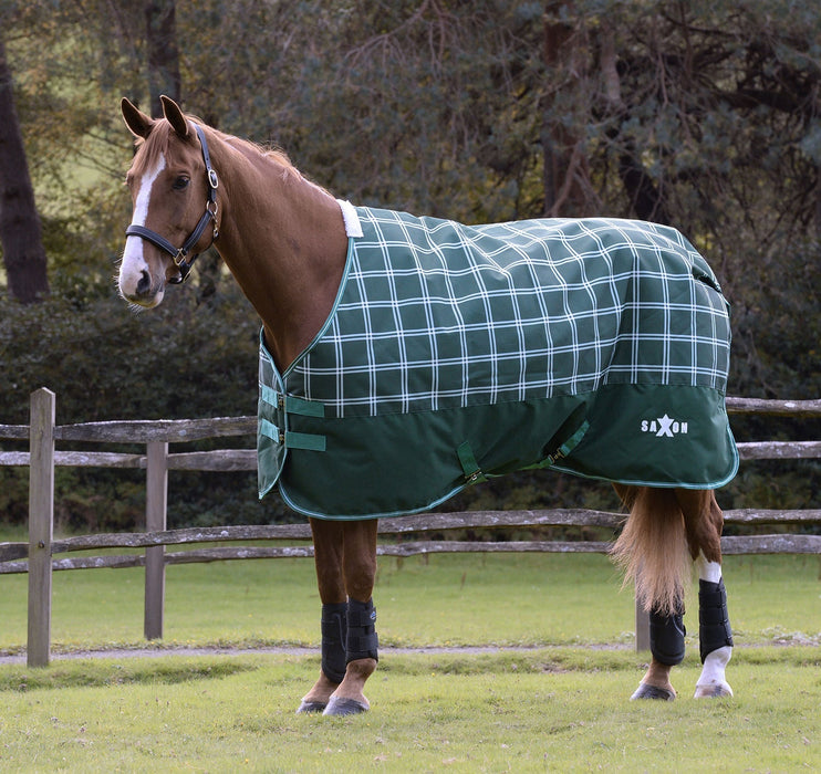 Saxon Defiant 1200D Standard Neck Horse Turnout, Medium, 200 Grams - 0V5YT - 75 in - Hunter Green Plaid - 1