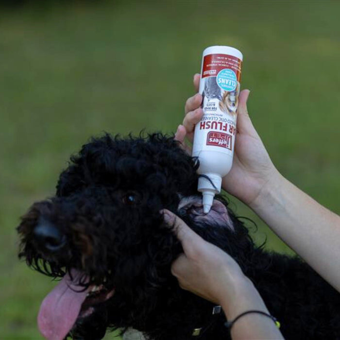 Jeffers Pet Ear Flush Advanced Ear Cleanser with Ketoconazole for Dogs & Cats